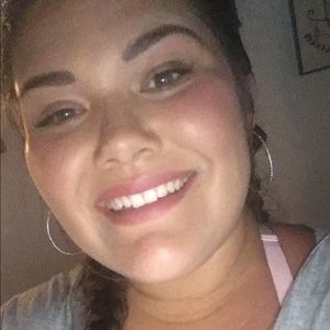 Meet your Posher, Alanah